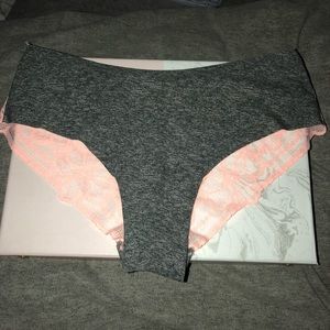 PINK Victoria Secret Underwear Size Medium BMWT